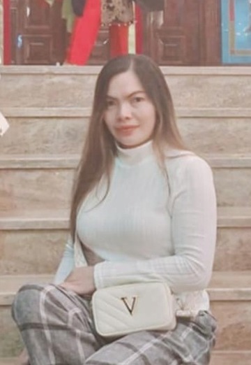 May Villaroya (@mayvillaroya) — my photo № 4