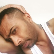 Amit 40 Dublin
