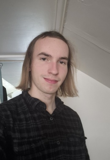 My photo - Zachary, 19 from Kalamazoo (@zachary132)